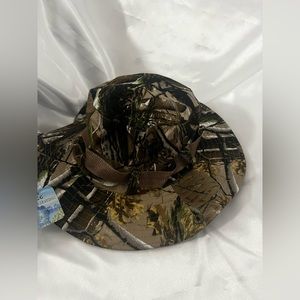 NWT- Expedition Hats For Sun Protection